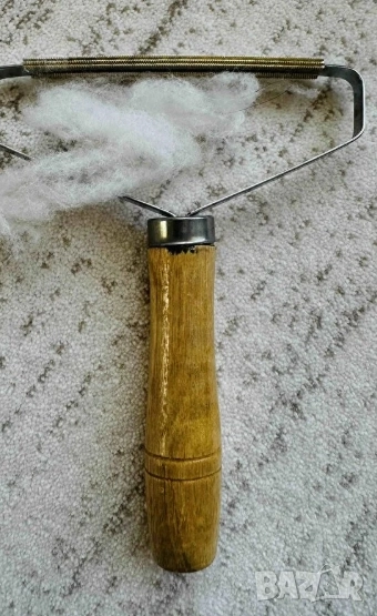   Ръчен уред за премахване на мъх и топчета от дрехи , снимка 1