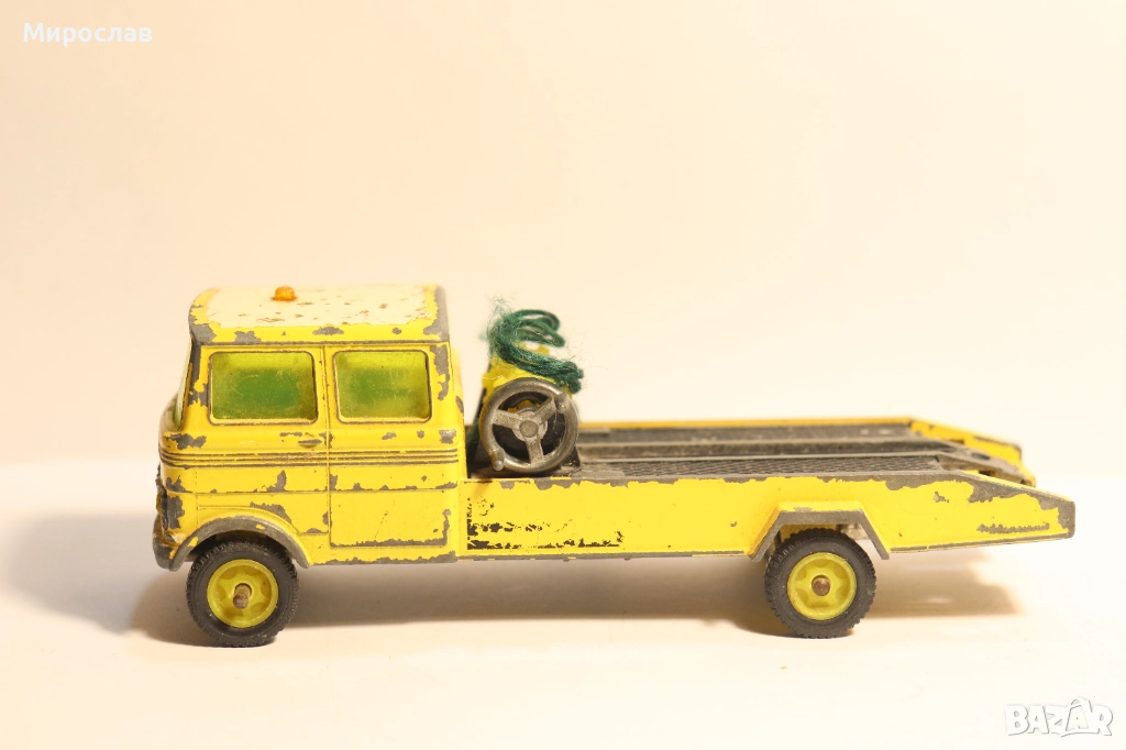 1/55 ?? SIKU MERCEDES КАМИОН РЕПАТРАК АВТОВОЗ МОДЕЛ, снимка 1
