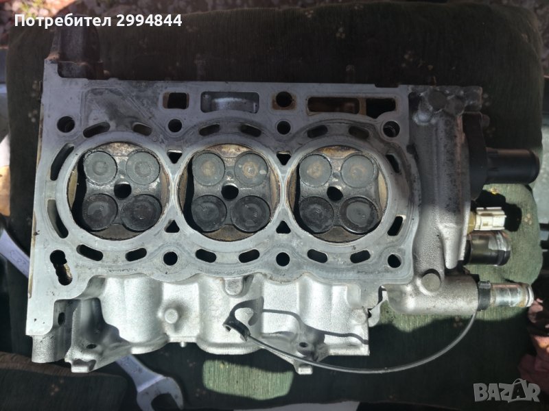 Глава за тойота аиго пежо107 ситроен с1 1.0 68 к. С. , снимка 1