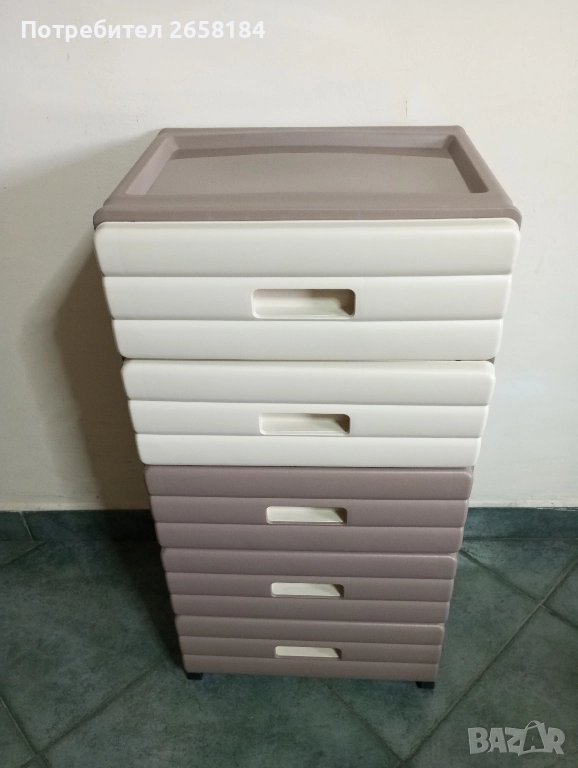 Шкаф с брой чекмеджета по избор- 4,5 или повече, снимка 1