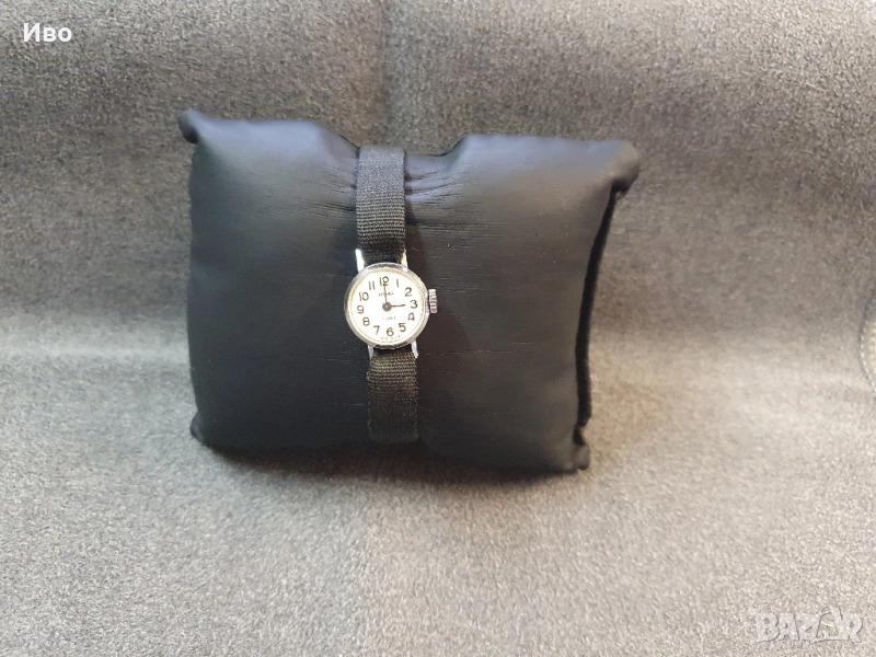 Дамски часовник Чайка 17 камъка / часовник чайка 17 камней Работи отлично. В много добро състояние., снимка 1