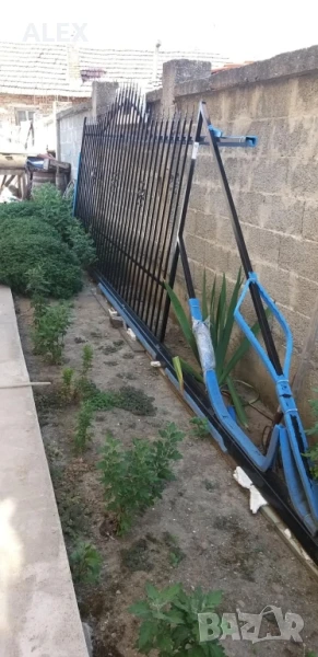 Плъзгаща оградна врата, снимка 1