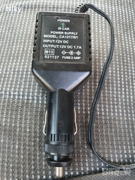 Зарядно за автомобил , снимка 1