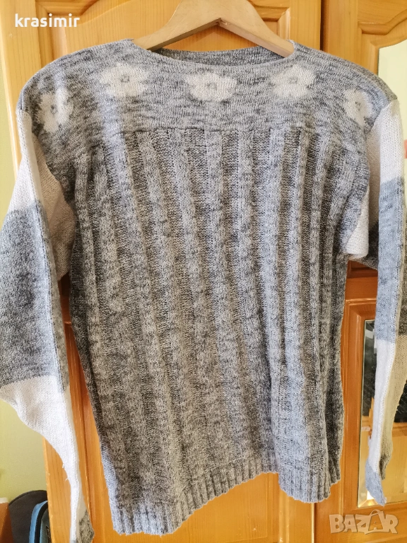 Нов детски пуловер, ръст 135 -140 см., снимка 1