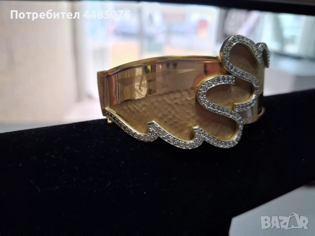 ДАМСКА ЗЛАТНА ГРИВНА 14К. 585, снимка 3 - Гривни - 52127735