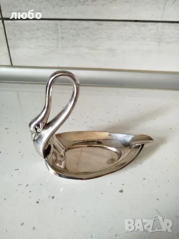 Сребърен Пепелник Със Форма на Лебед-Сребро 0,925, снимка 3 - Други ценни предмети - 48737893