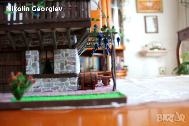 Възрожденска къща, макет, снимка 10 - Колекции - 53788296