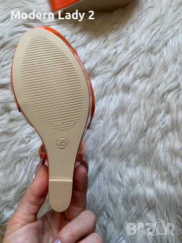 Нови оранжеви сандали на платформа, снимка 6 - Сандали - 50897550