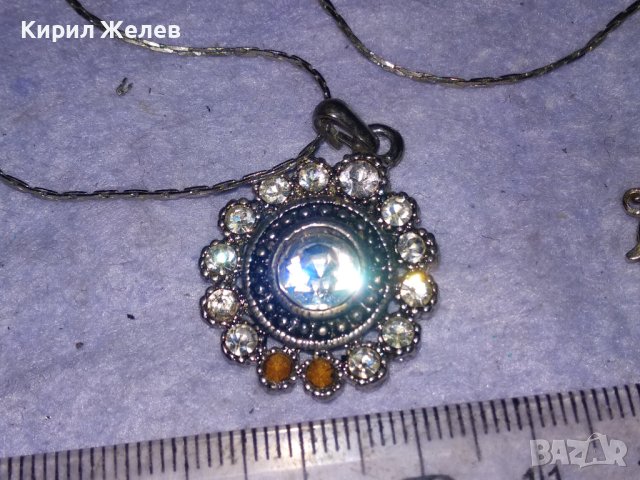 СРЕБРИСТО ВИНТИДЖ АРТ КОЛИЕ с МЕДАЛЬОН с ИСКРЯЩИ ФАСЕТИРАНИ КРИСТАЛИ 31797, снимка 7 - Колиета, медальони, синджири - 41682647