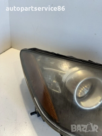 Десен фар халоген със счупване, вижте снимките LHD за Mazda CX-7 (2011) #3119, снимка 3 - Части - 53653384