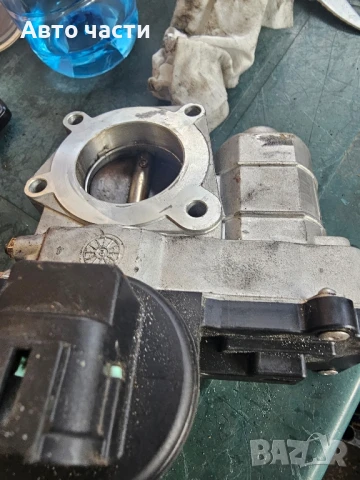 Дроселова клапа за Nissan Micra III Hatchback (01.2003 – 06.2010) 1.2 16V, 65 к.с., № SERA576-02, снимка 2 - Части - 50625242