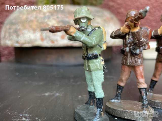 Стари фигурки войници втора световна.Elastolin, снимка 2 - Колекции - 41410861