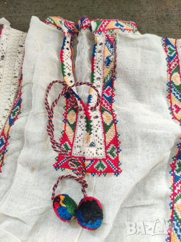 Продавам Детска риза , рокличка с шевица ,може би част от носия, снимка 8 - Антикварни и старинни предмети - 36319309