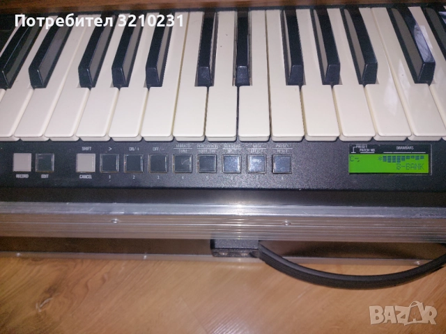 Hammond XB2, снимка 9 - Синтезатори - 52647719