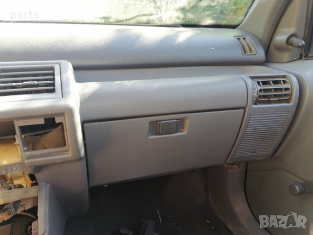 Капак Жабка Рено Клио 1 N, снимка 5 - Части - 34271064