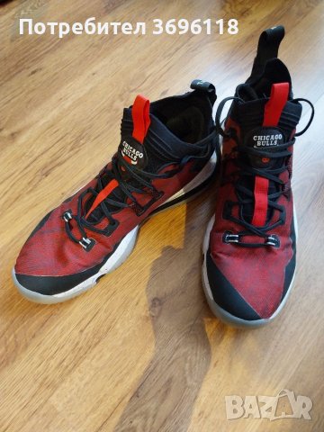 TARMAK RED/NBA Chicago Bulls, снимка 1 - Спортни обувки - 40323087