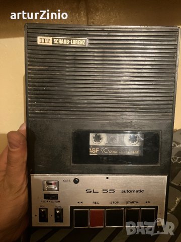 Стар касетофон