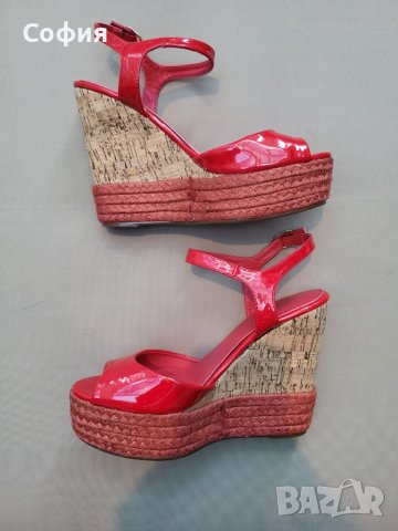 Червени сандали на платформа , снимка 9 - Сандали - 42273848