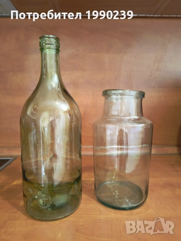 Стъклен буркан и бутилка, снимка 2 - Буркани, бутилки и капачки - 52282771