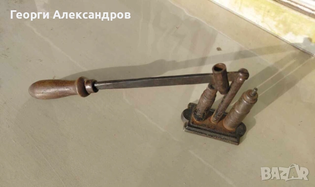 Стар уред за пълнене на гилзи / патрони На Майстора - Оръжейник За КОЛЕКЦИЯ Тематичен Ретро Интериор