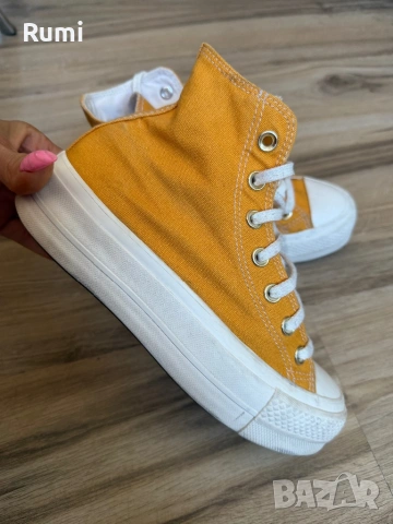 Оригинални цветни кецове кецове Converse ! 36,5 н, снимка 2 - Детски маратонки - 52179837
