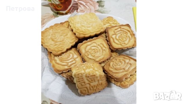 Квадратна преса за сладки с пълнеж - 2 модела - 4 приставки, снимка 2 - Форми - 44490795