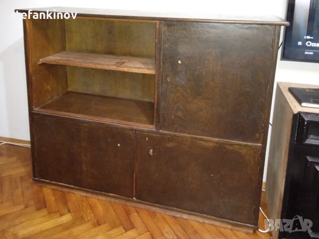 Старинен шкаф цвят венге 130х38х115см, снимка 6 - Шкафове - 40603261