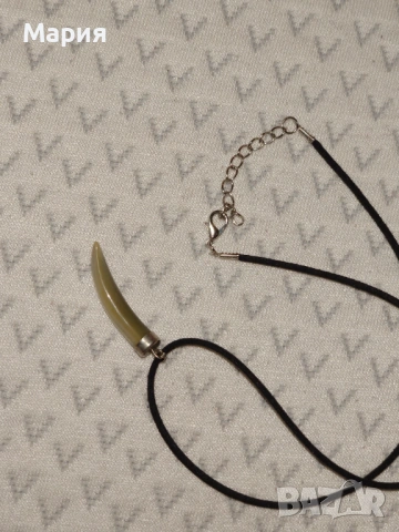 Кожен гердан с рог, снимка 2 - Колиета, медальони, синджири - 53738256