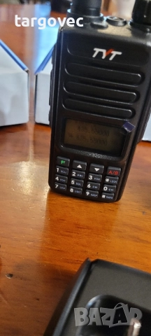 два броя чисто нови радиостанции уоки-токита двубандови, снимка 2 - Друга електроника - 52174962