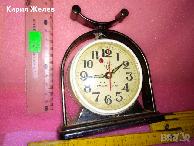 SHANGHAI CHINA Стар РЯДЪК КОЛЕКЦИОНЕРСКИ РЕТРО МЕХАНИЧЕН КИТАЙСКИ БУДИЛНИК ШАНХАЙ 30479