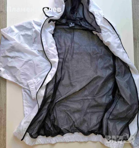 Яке на NIKE , снимка 6 - Спортни дрехи, екипи - 45037193