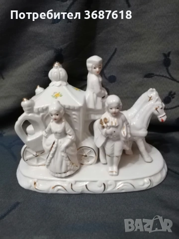 Порцеланова фигура, снимка 4 - Антикварни и старинни предмети - 53755609