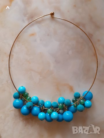 Колие и обици, снимка 2 - Бижутерийни комплекти - 40834482