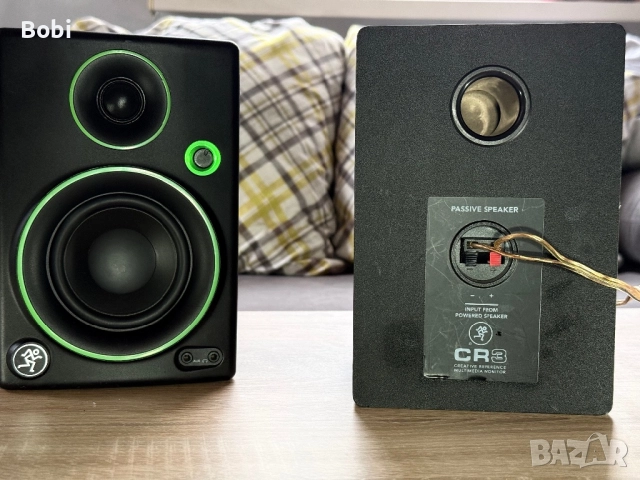 Mackie CR3 – компактни активни студийни колони, снимка 8 - Тонколони - 52630990