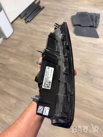 Продавам комплект от 4 оригинални задни стопа за Audi S5 B9., снимка 6 - Части - 55755980