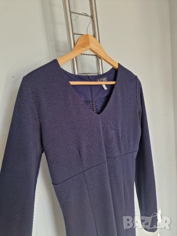 Страхотна дамска рокля ARMANI JEANS размер M/ L , снимка 5 - Рокли - 52828477