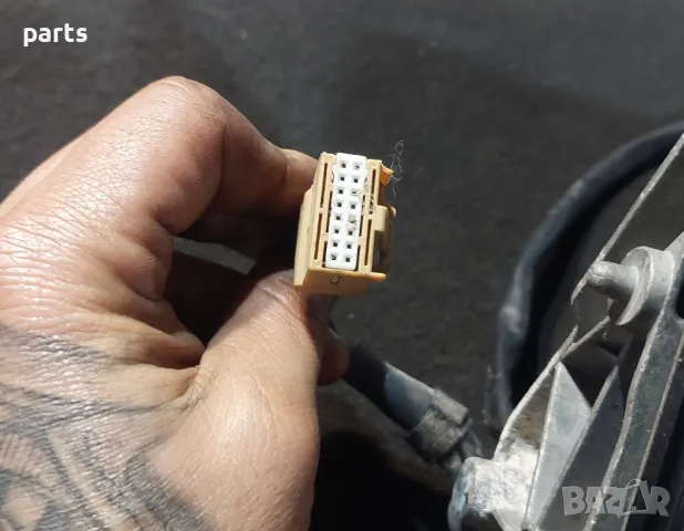 Ляво Огледало Ауди А4 Б6, снимка 3 - Части - 48645574