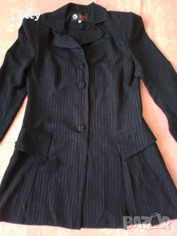 Дамско черно сако