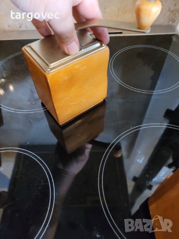 Старинна мелничка за кафе, снимка 5 - Антикварни и старинни предмети - 41719748