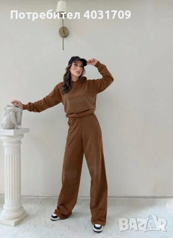 Дамски екип с камъчета , снимка 3 - Спортни екипи - 53107444