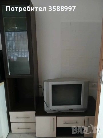 Шкаф за телевизор, витрина, снимка 3 - Секции и витрини - 52307616