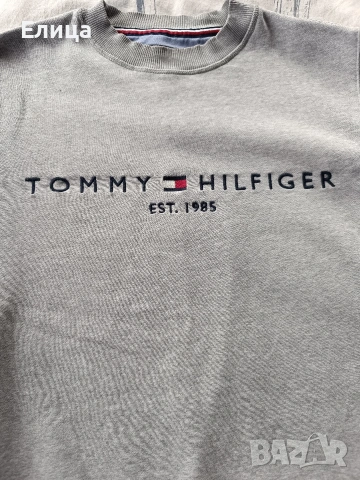 оригинална блуза Tommy Hilfiger M размер , снимка 3 - Блузи - 53309191