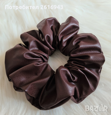 Кожени скрънчита, снимка 10 - Аксесоари за коса - 36260320