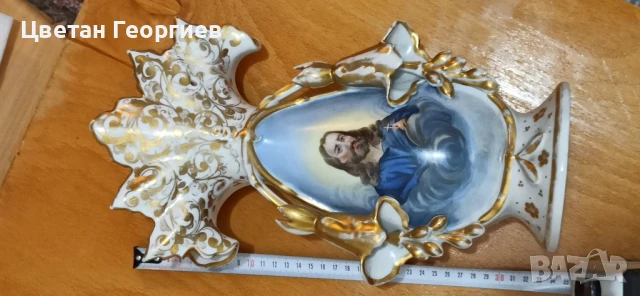 порцеланова католическа ваза, снимка 2 - Вази - 50998992