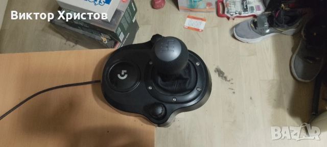 PS4 Pro 1TB + Logitech G29 + Shifter + игри + охлаждаща стойка готов комплект, снимка 10 - PlayStation конзоли - 51870693