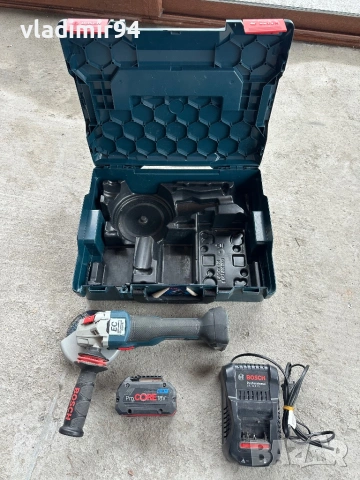 Bosch GWS 18V-10 C ъглошлайф, снимка 2 - Ъглошлайфи - 52898450
