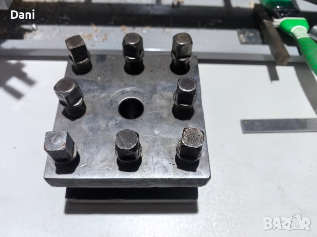 Ножодържач за струг 