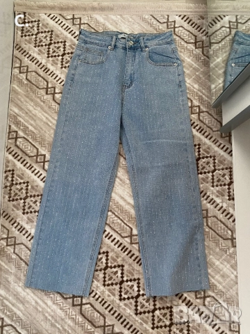 Дамски дънки с камъни