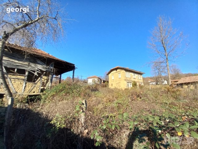 Продава стара каменна къща до Трявна , снимка 14 - Къщи - 41758415