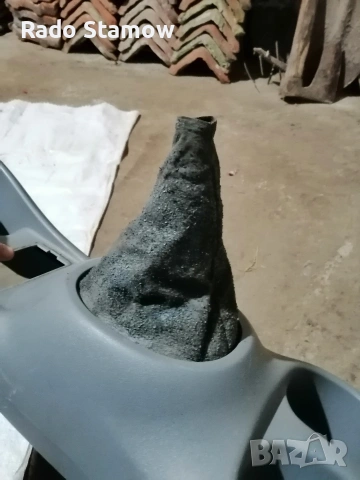 Централна конзола за toyota yaris verso 2002, снимка 7 - Части - 53846351